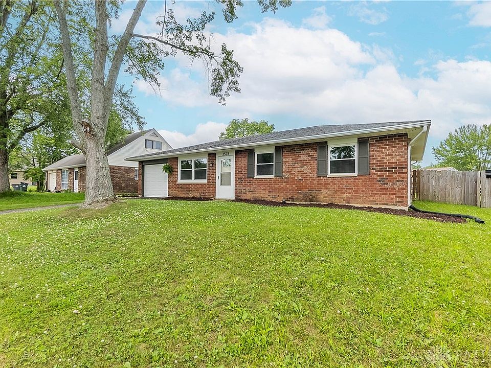 1st image of 2523 Thornhill Dr