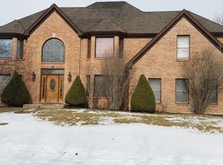 1307 Hamlet Rd, Naperville, IL 60564