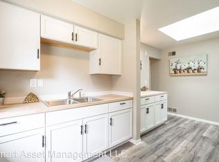 3716 W Rochelle Ave, Milwaukee, WI 53209