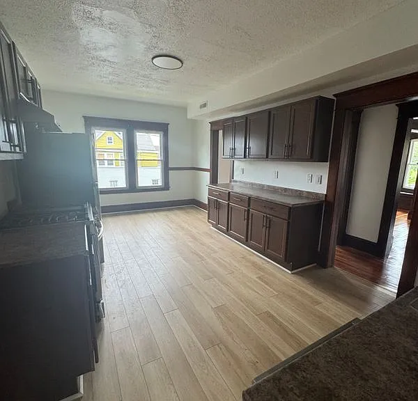 664 Chicopee St #2 — Photo 13
