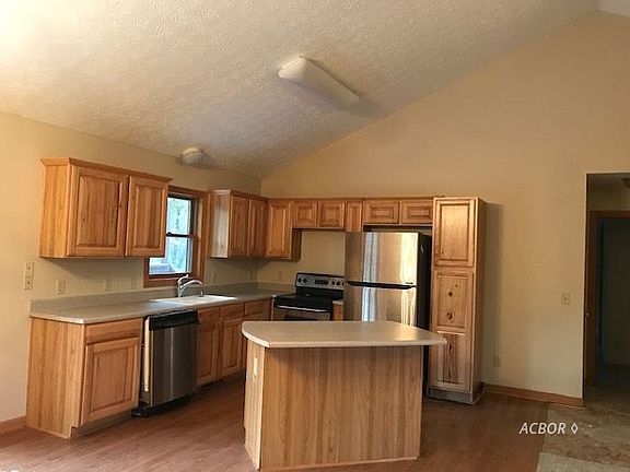 2nd image of 10785 Township Road 68 NW