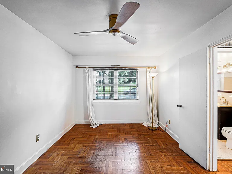 1301 N Ode St #115 — Photo 9