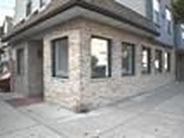 687 Avenue A image 2 of 5