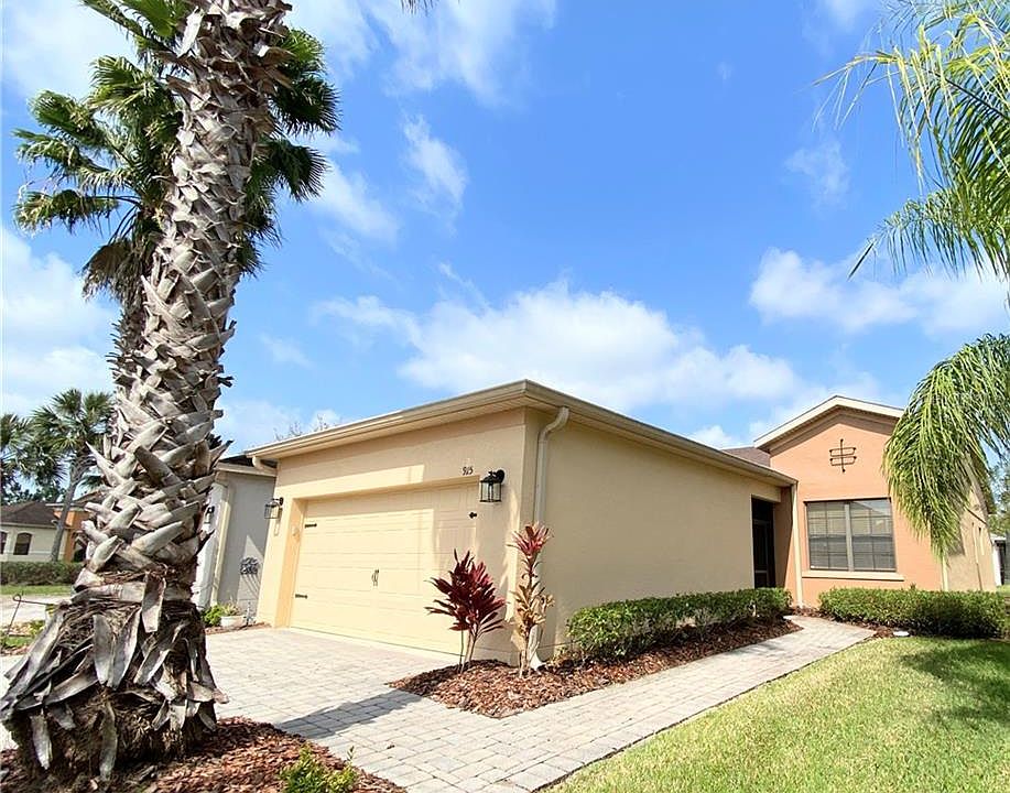 1st image of 915 Shady Canyon Way