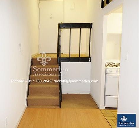 4th image of 33 Gold St APT 112