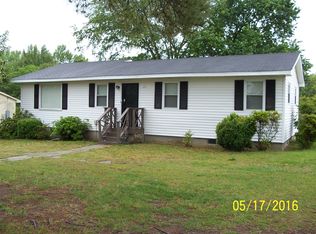 2931 Pauls Path Rd, Kinston, NC 28504