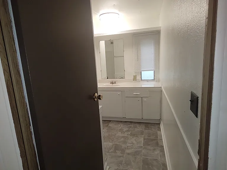 8675 Doris St — Photo 18