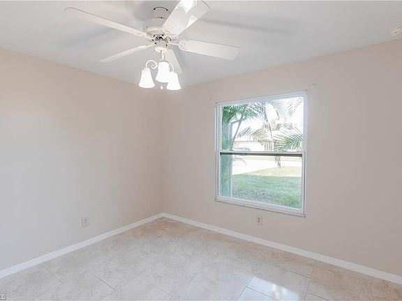 5th image of 4337 SW 5th Pl