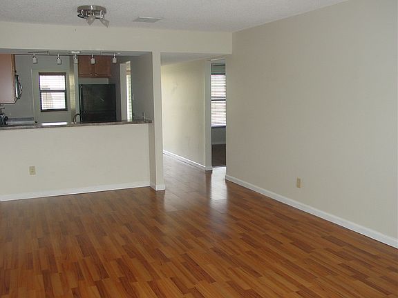 2nd image of 2940 Plaza Terrace Dr #2940