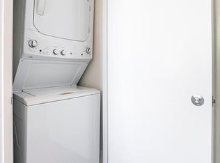 10 Liberty St APT 4A, New York, NY 10005