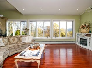 28 Edsall Dr, Sussex, NJ 07461