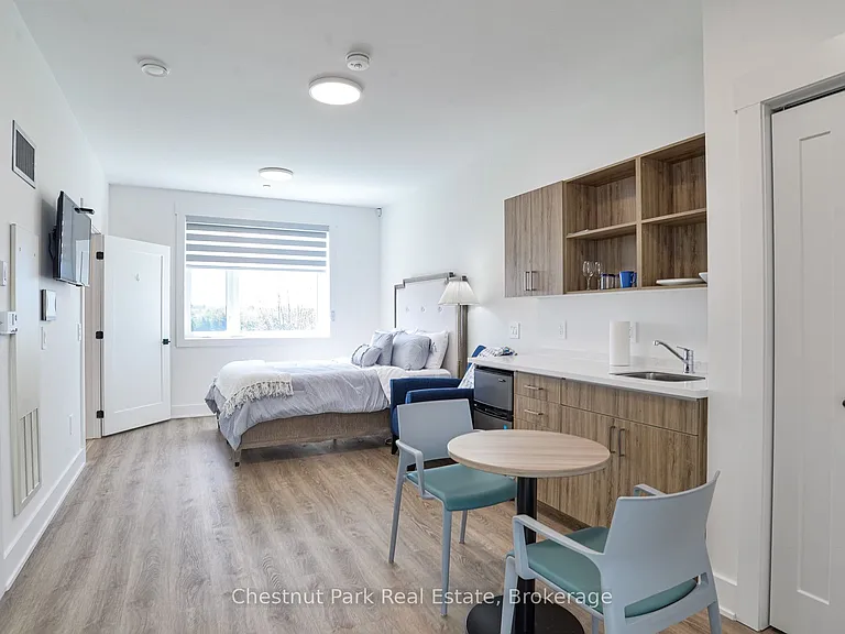520 Isaac St #STUDIO — Photo 7