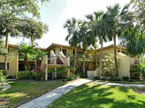 6450 Wild Oak Bay Blvd APT 240, Bradenton, FL 34210