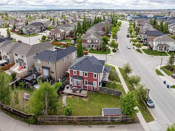 3rd image of 1200 Windhaven Close SW