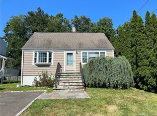 6 Hale St, Westport, CT 06880