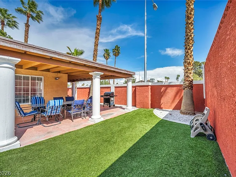 2269 McCoig Ave — Photo 34