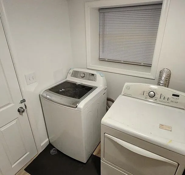 417 Irving St NW — Photo 20