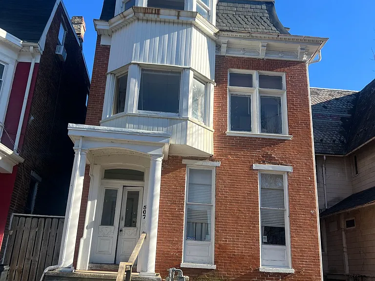 507 N Beaver St — Photo 1