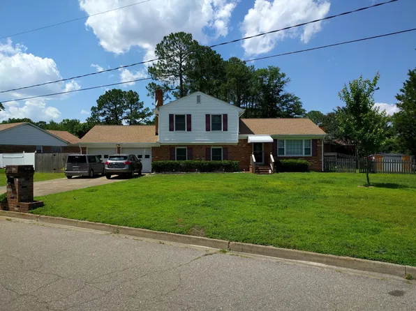 456 Longdale Cres, Chesapeake, VA 23325