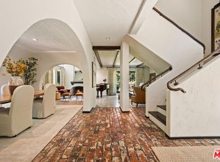 11662 Duque Dr, Studio City, CA 91604