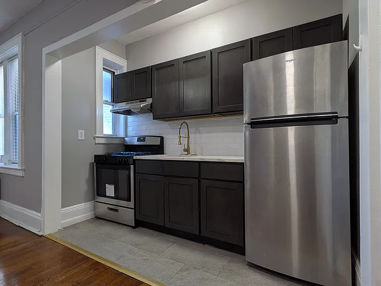753-758 Jersey Ave #6 — Photo 3