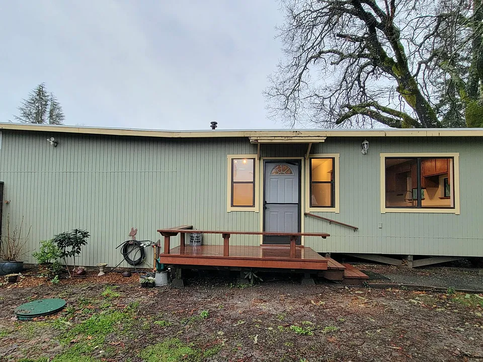 8426 Templeman Rd