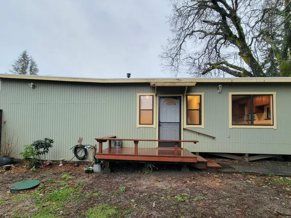 8426 Templeman Rd, Forestville, CA 95436