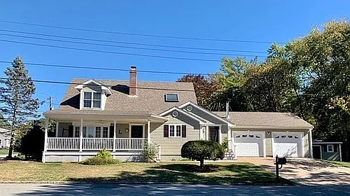 32 Truman Ave Photo 1