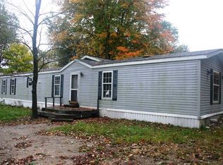 10371 W Round Lake Rd, Lake City, MI 49651