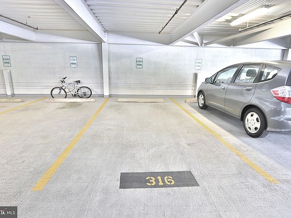 2nd image of 4854 Eisenhower Ave Unit 247
