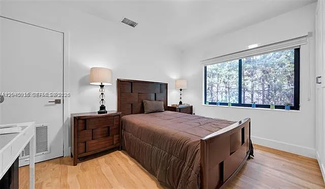 375 SW 32nd Rd — Photo 18