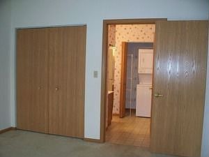 4th image of 801 N McLean Blvd 132 #132