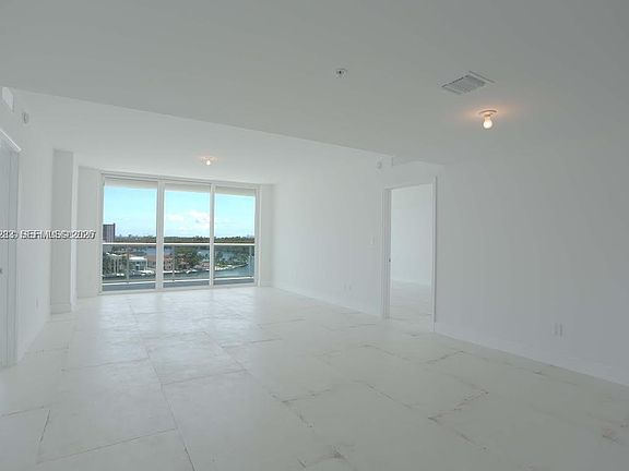 2nd image of 400 Sunny Isles Blvd #806
