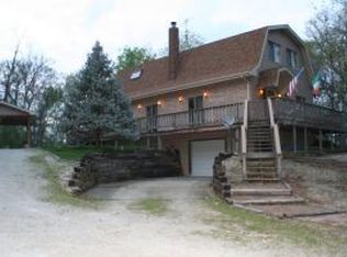 5 Oak Dr, Putnam, IL 61560