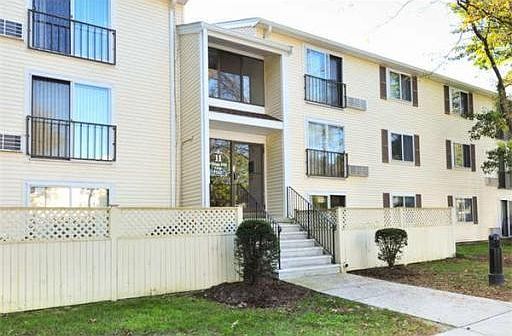 Building Exterior: 12 Units