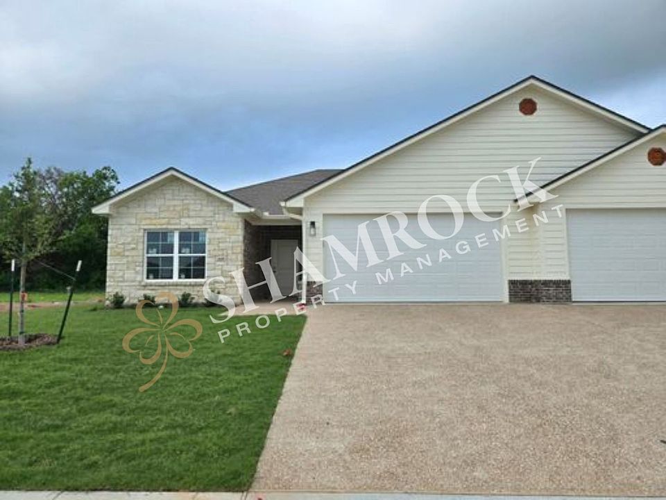1st image of 125 W Windmill Way