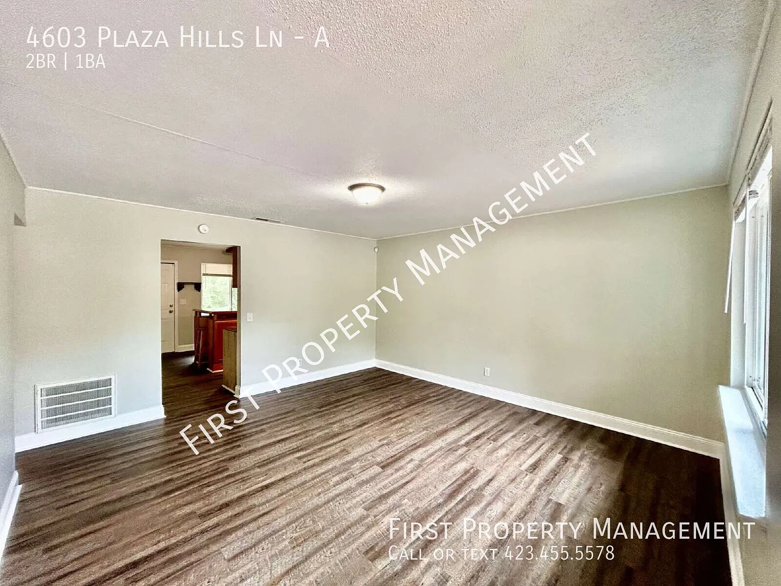 Half Off First Month Rent: Hixson 2bed/1bath Duplex With A Large One Car Garage, Central Ac, Laun... — Photo 2