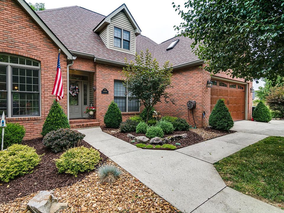 1st image of 1484 Holiday Dr