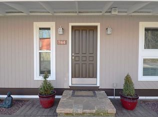 744 Camp Woods Rd, Villanova, PA 19085