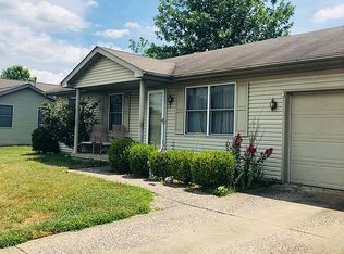 6177 Glacier Dr, Newburgh, IN 47630