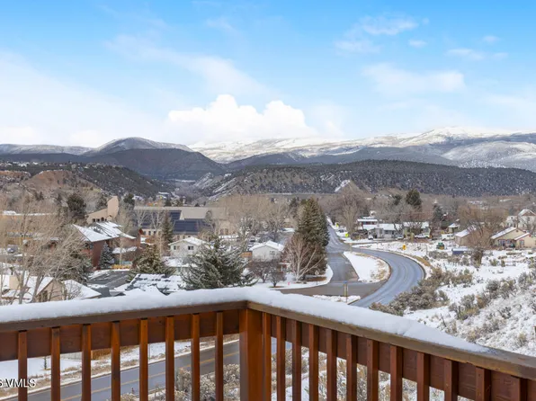 201 Golden Eagle Rd APT D1, Eagle, CO 81631