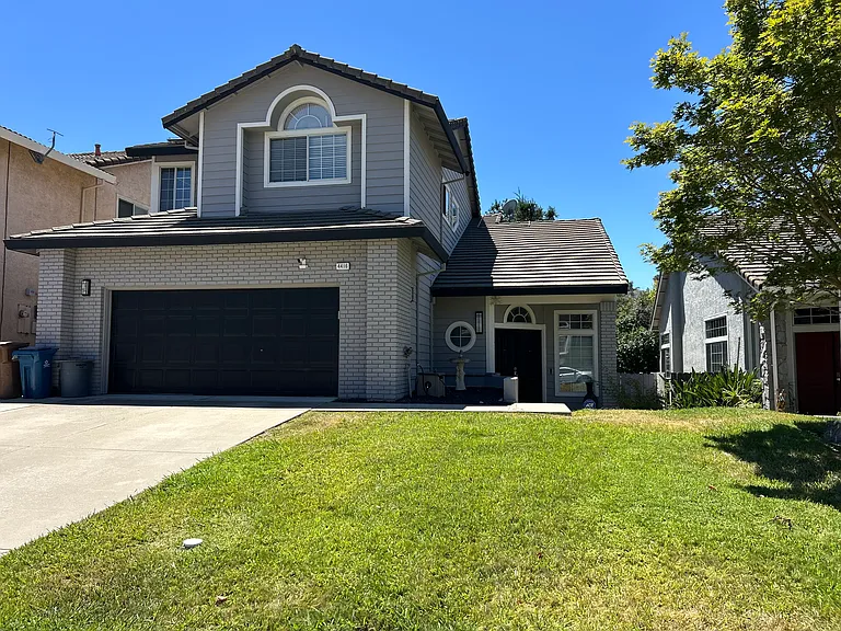 4416 Folsom Dr — Photo 1