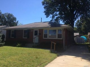10706 Saint Cosmas Ln, Saint Ann, MO 63074