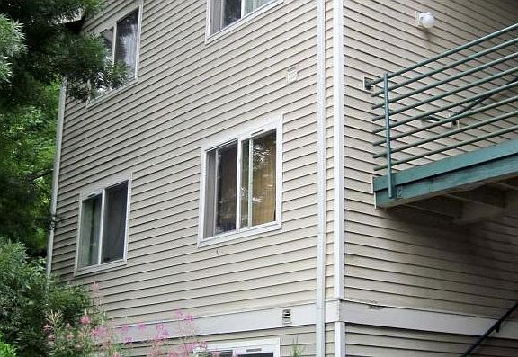 3rd image of 4617 NE Saint Johns Rd #1420951