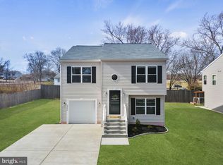 7904 Caldwell Ct, Pasadena, MD 21122