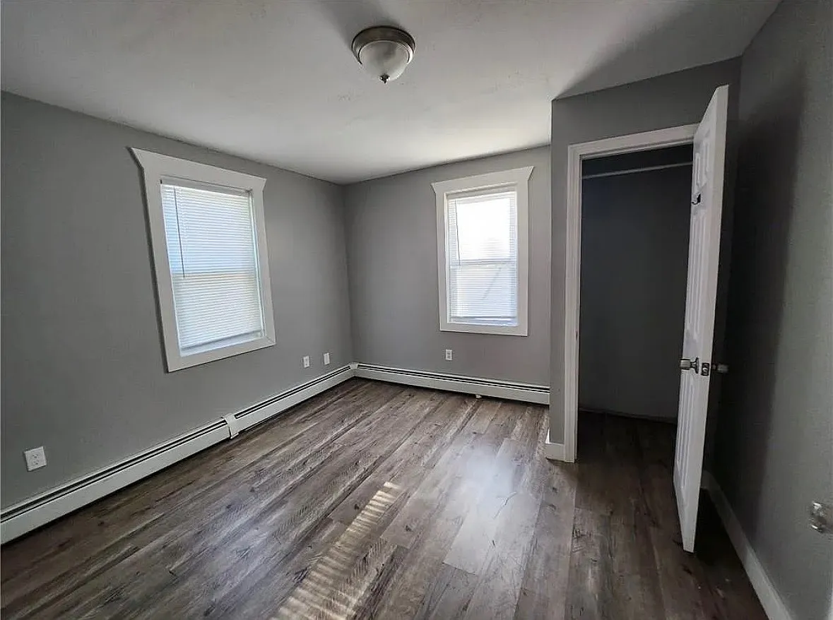 Building Photo - 53 Steuben St #1