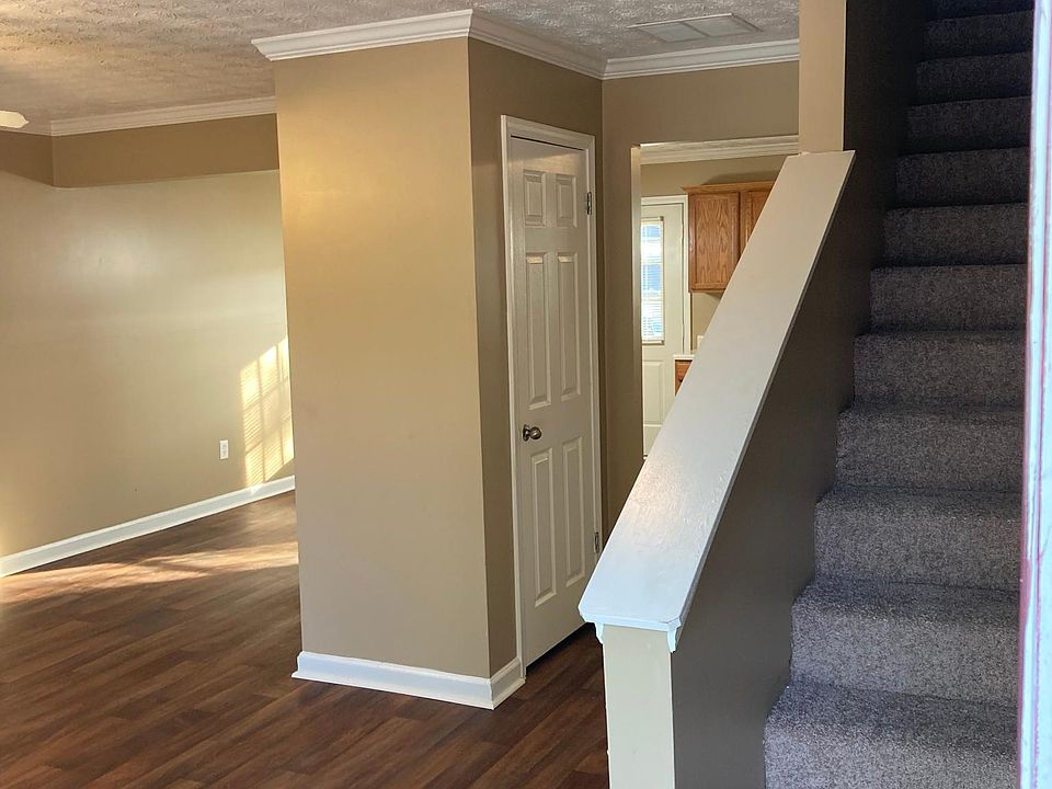1st image of 1522 Eastmont Dr NW