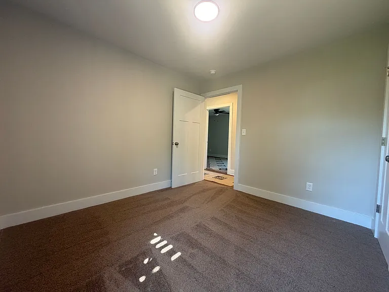 460 Highland Ave #A — Photo 6
