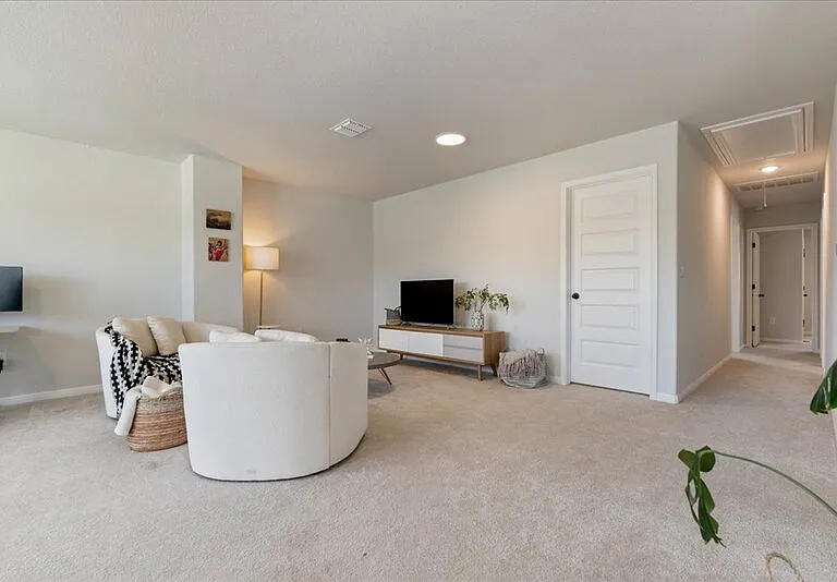 9800 Milton Albert Way — Photo 28