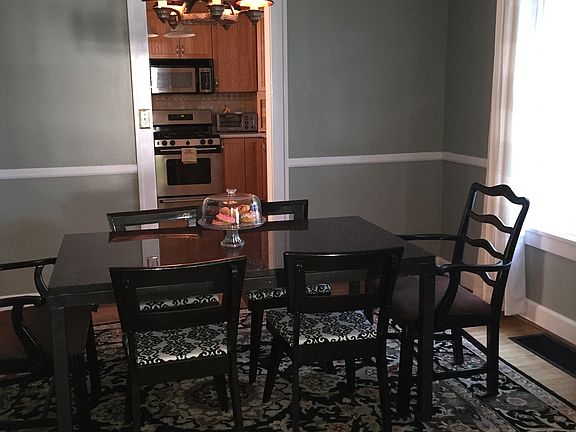 2nd image of 706 Shenley Dr